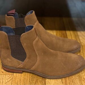 Sz 10 Men’s Johnston & Murphy Barrett Chelsea Boots - Preloved